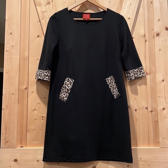 Tracy Negoshian Black Dress with Leopard Cheetah Size Small - Picture 1 of 7